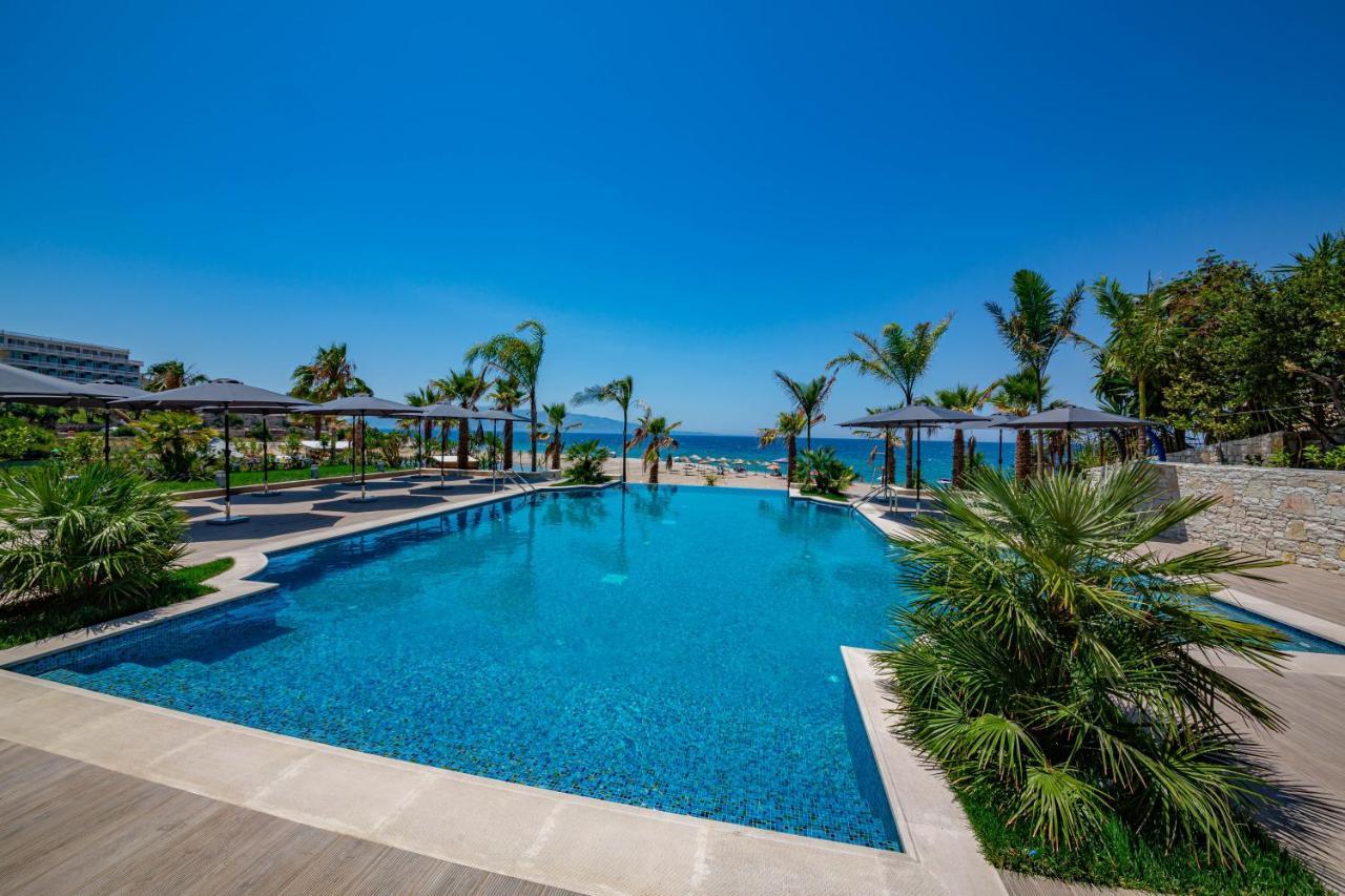 El Primero Hotel Sarande Luaran gambar