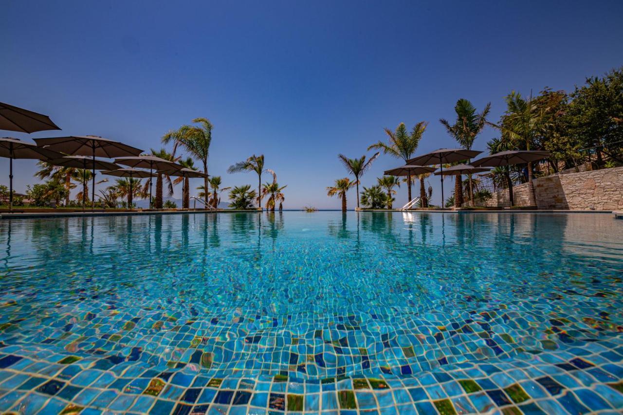 El Primero Hotel Sarande Luaran gambar