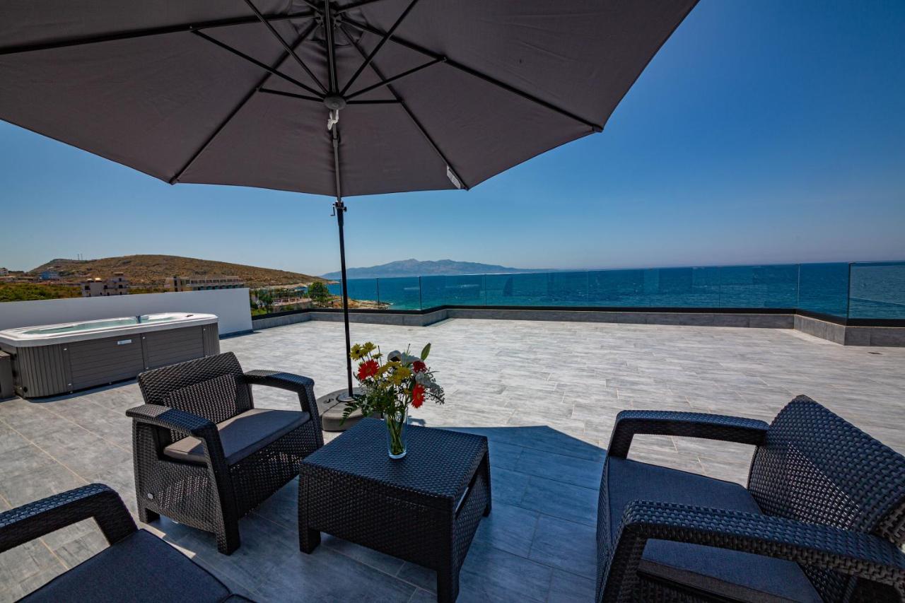 El Primero Hotel Sarande Luaran gambar