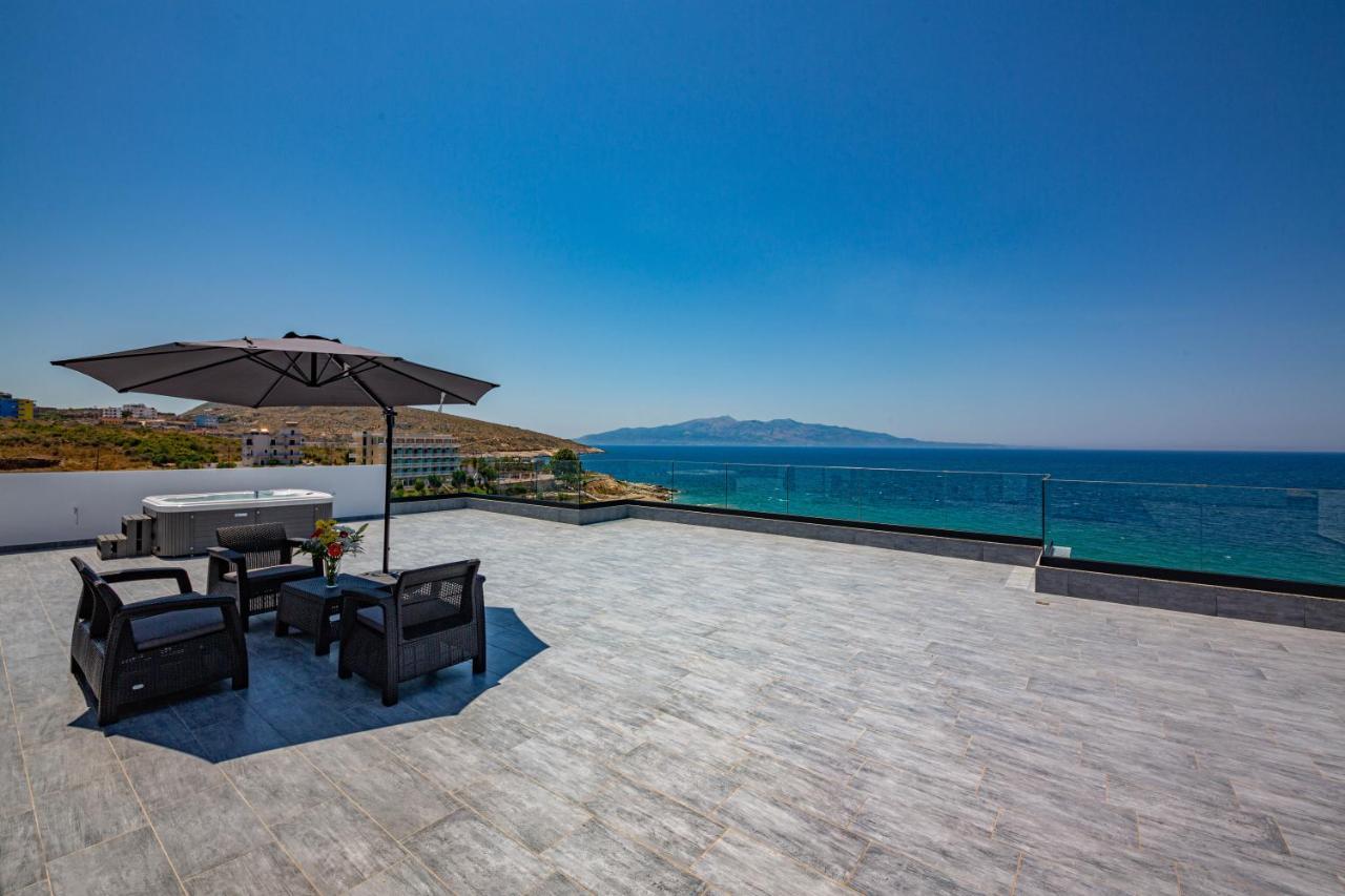 El Primero Hotel Sarande Luaran gambar